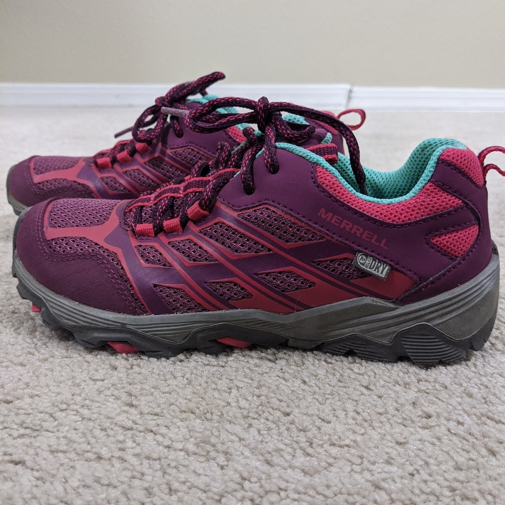 Merrell Girl's Select Dry Shoes